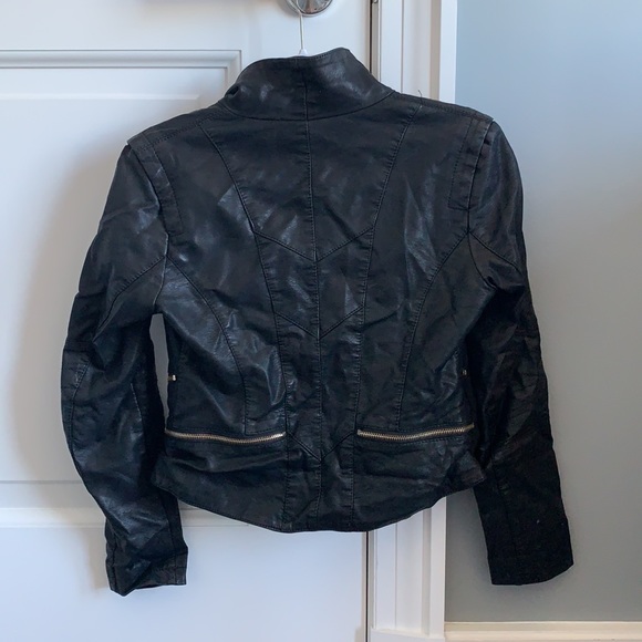 Leather jacket - Picture 4 of 5